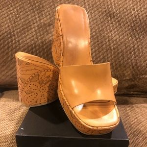 Via Spiga Platform Slides